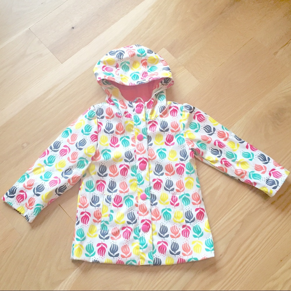 Bright Floral Raincoat☔️🌈